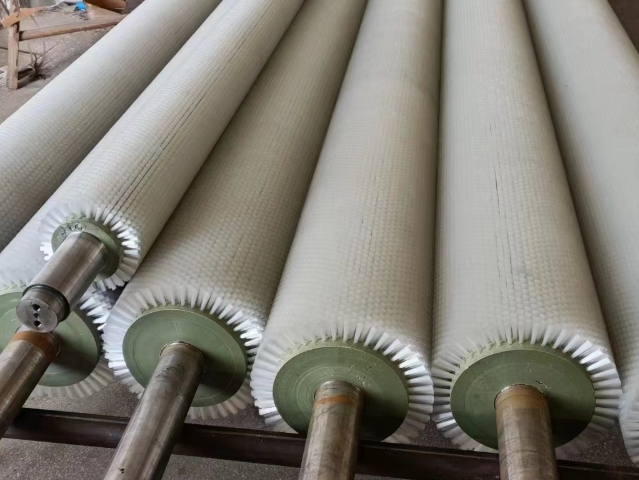 刷洗箱清洗毛刷輥的應(yīng)用及注意事項(xiàng)